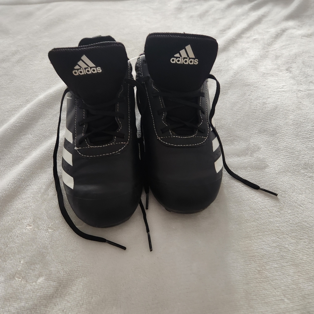 Boys Adidas  Baseball cleats